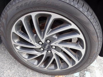 2020 Lincoln Nautilus Reserve