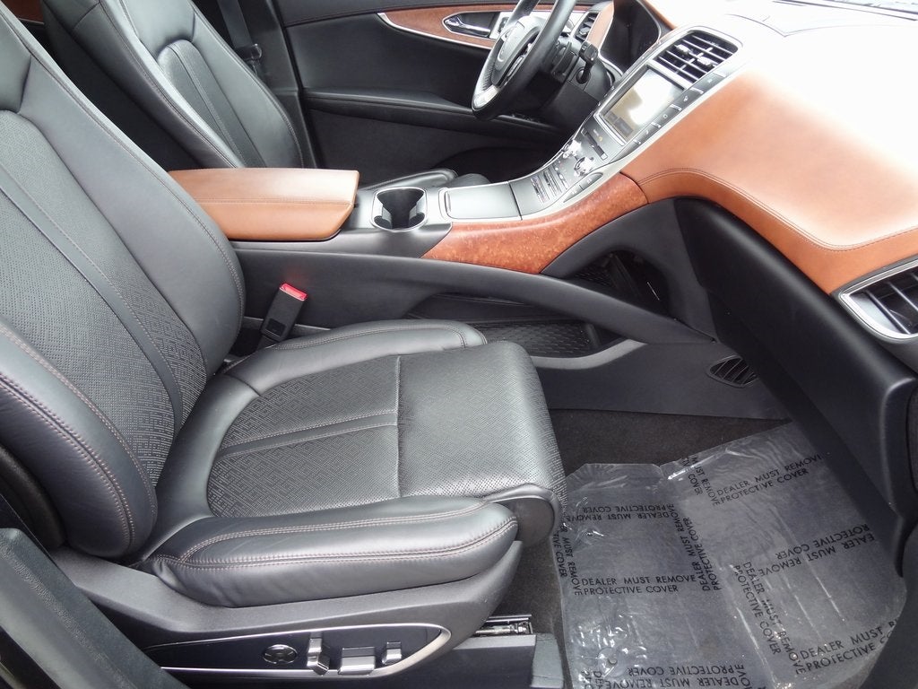 2020 Lincoln Nautilus Black Label