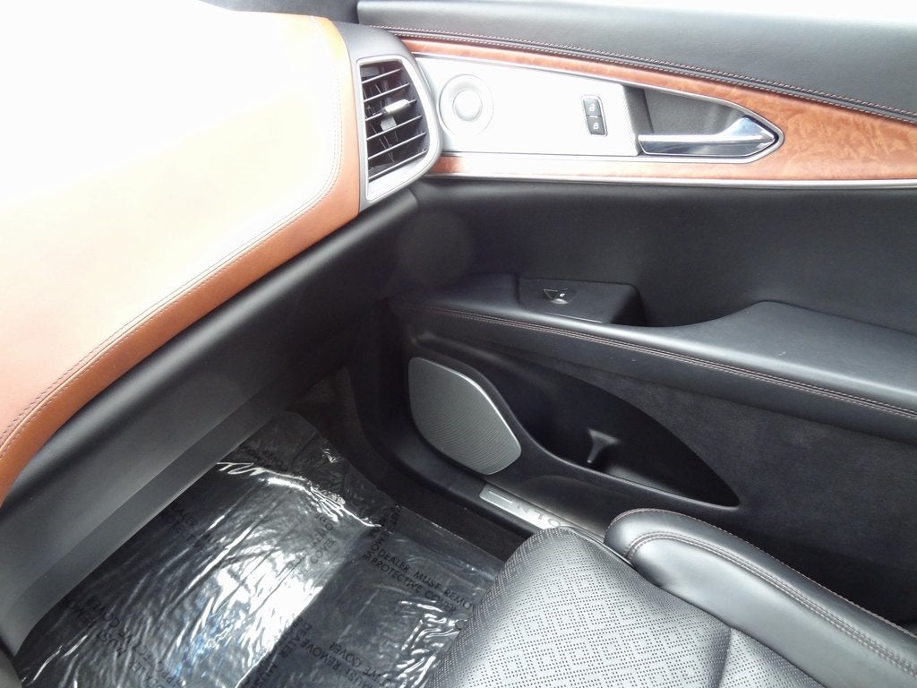 2020 Lincoln Nautilus Black Label