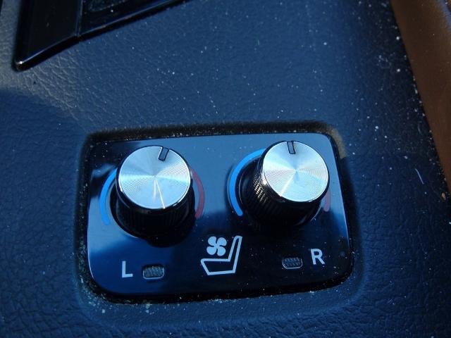 2018 Toyota Avalon Hybrid Limited