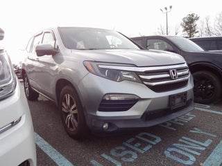 2017 Honda Pilot EX-L w/Rear Entertainment System