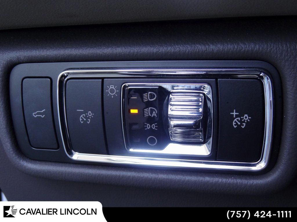 2023 Lincoln Aviator Standard