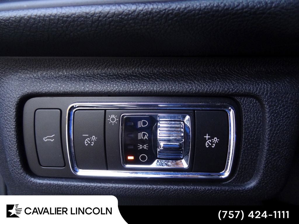 2023 Lincoln Corsair Standard