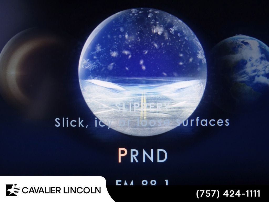 2023 Lincoln Corsair Standard