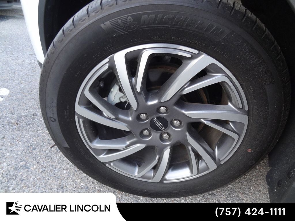 2023 Lincoln Corsair Standard