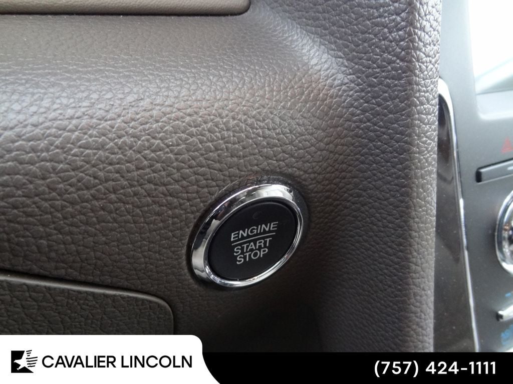 2017 Lincoln Navigator Select SELCT