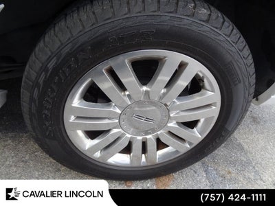 2012 Lincoln Navigator L Base