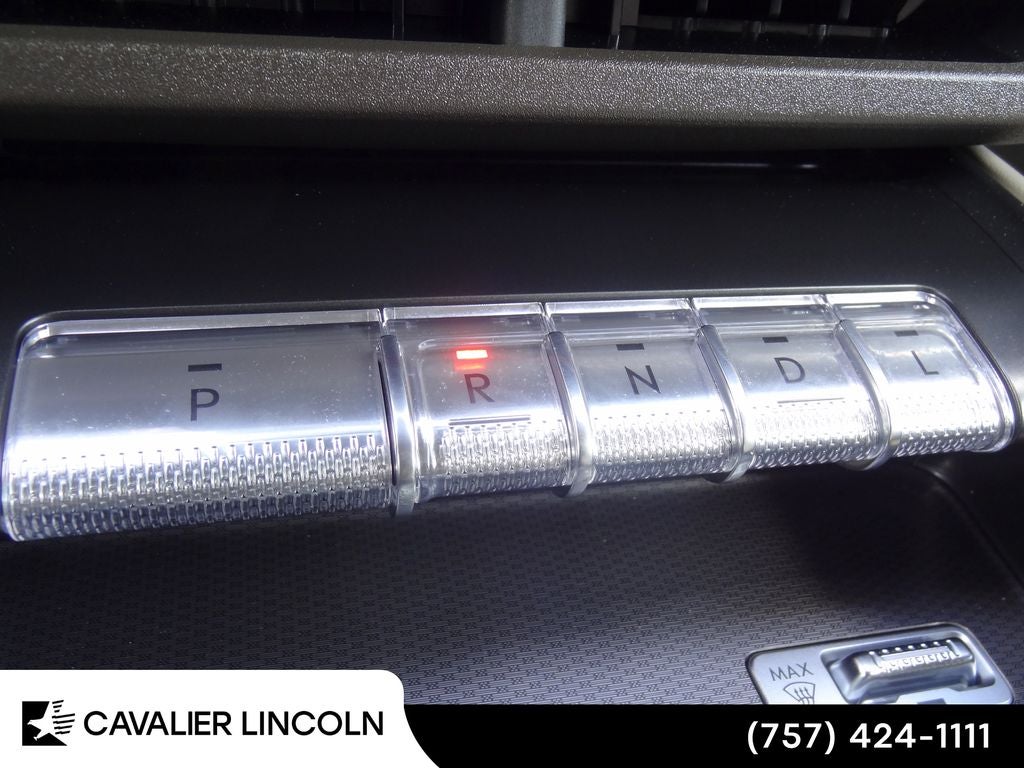 2025 Lincoln Nautilus Premiere Premier