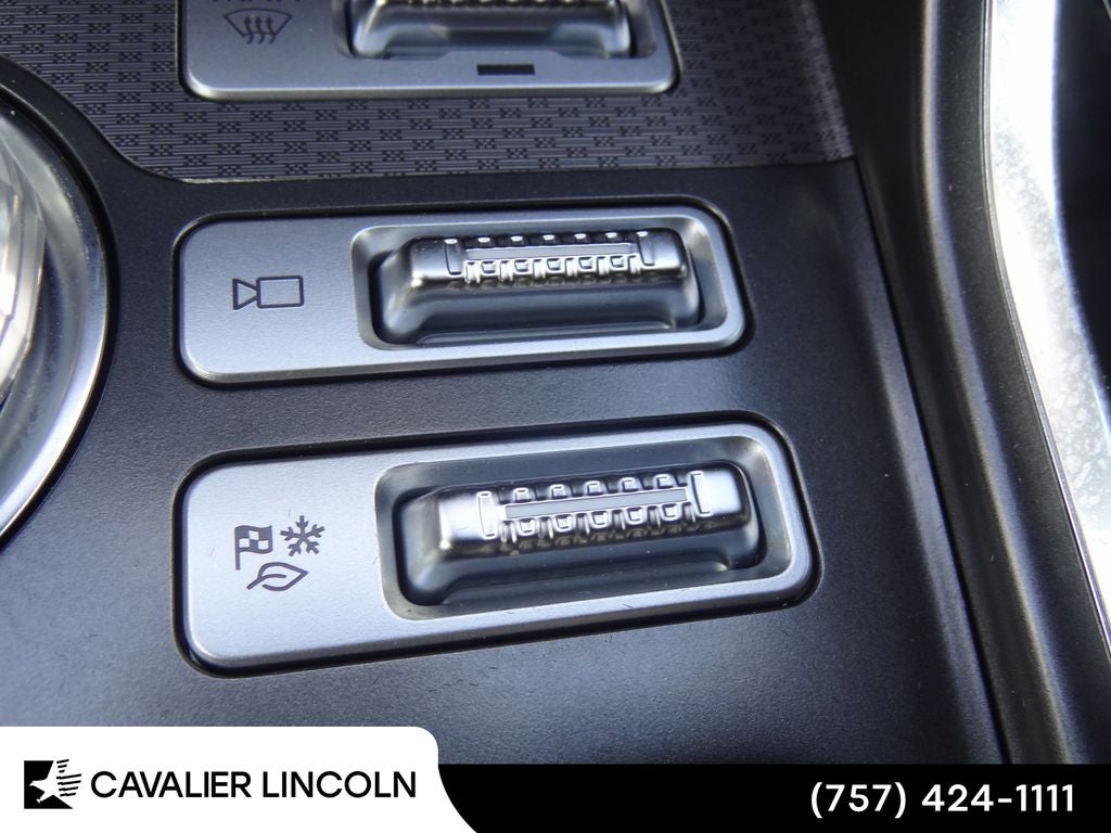 2025 Lincoln Nautilus Premiere Premier
