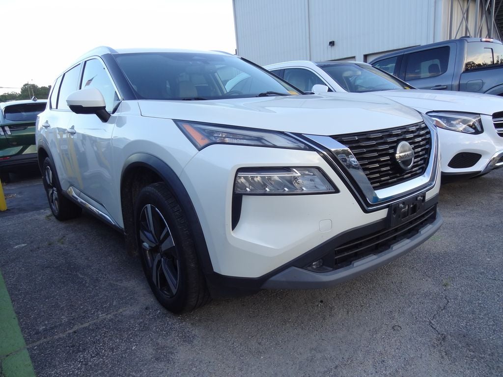 2021 Nissan Rogue SL