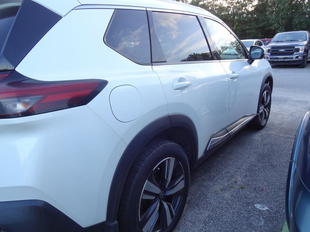 2021 Nissan Rogue SL