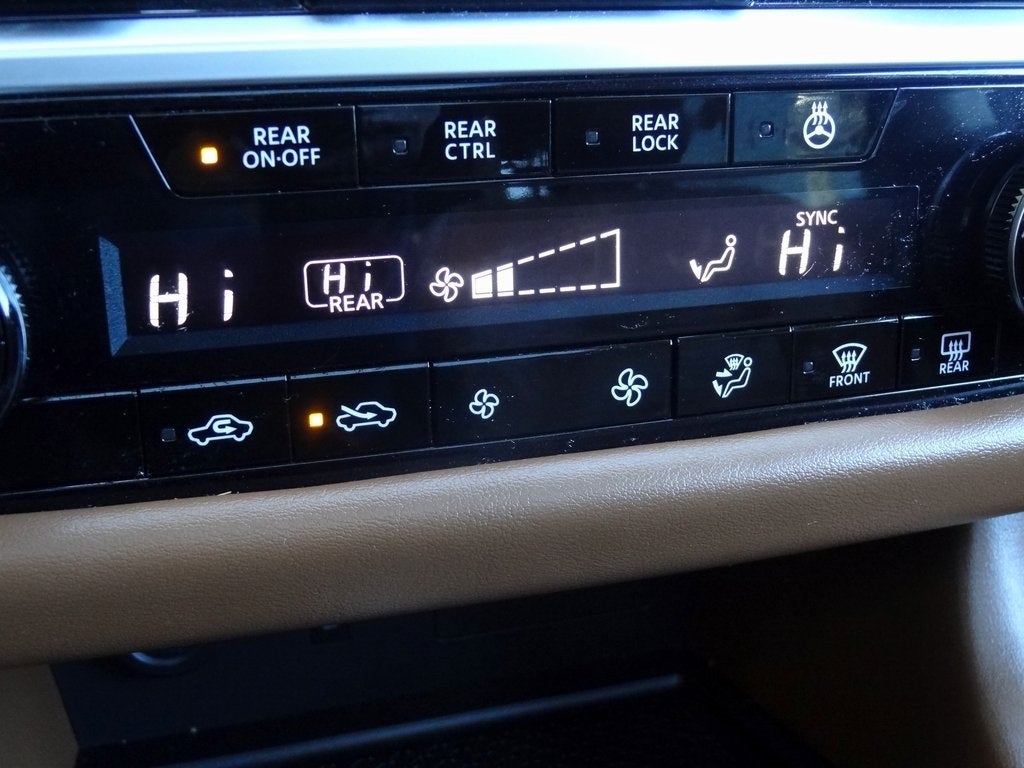 2022 Nissan Pathfinder Platinum