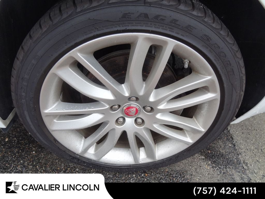 2019 Jaguar XF 30t Prestige 30t Prestige