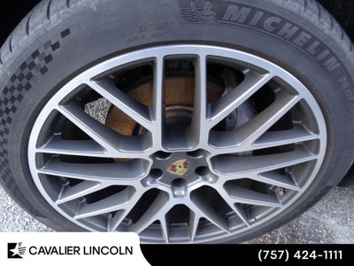 2019 Porsche Macan Base