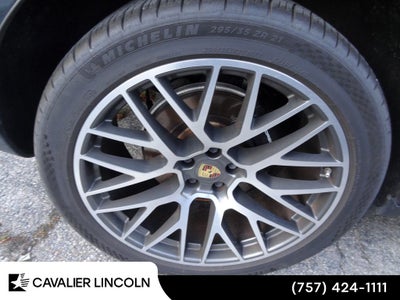 2019 Porsche Macan Base
