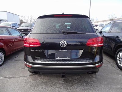 2017 Volkswagen Touareg V6 Executive