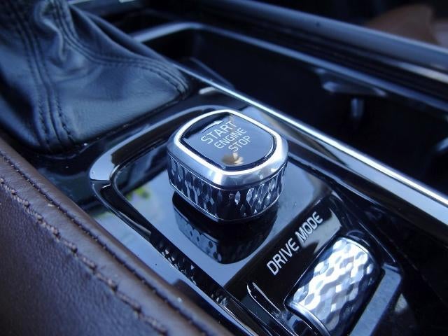 2018 Volvo XC90 T6 Inscription