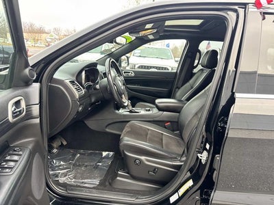 2020 Jeep Grand Cherokee Base