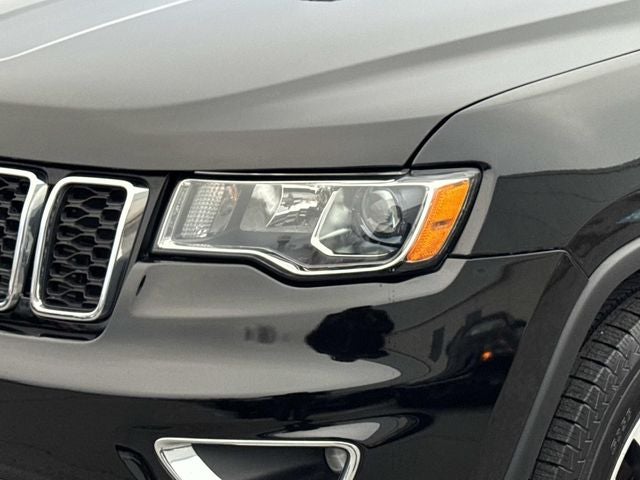 2020 Jeep Grand Cherokee Base