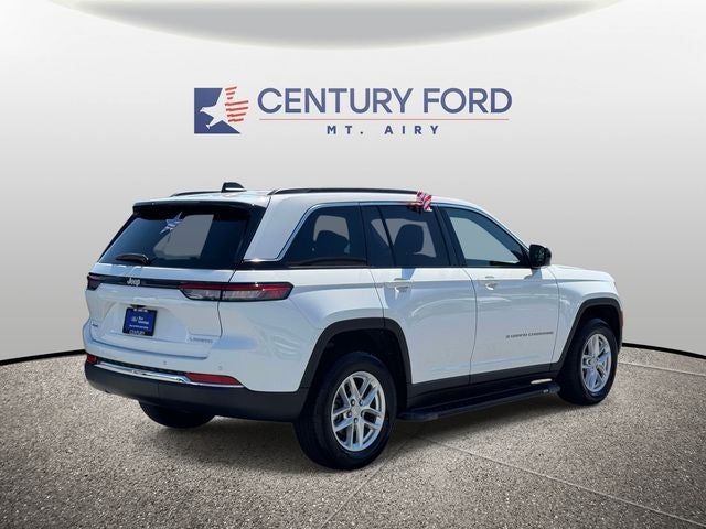 2024 Jeep Grand Cherokee Laredo X