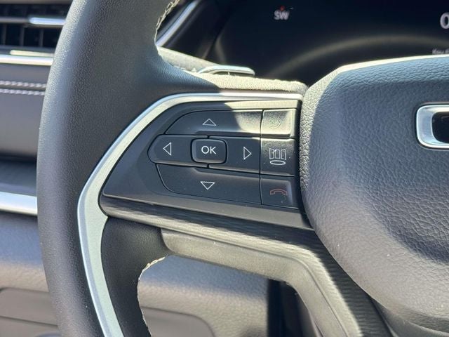 2024 Jeep Grand Cherokee Laredo X