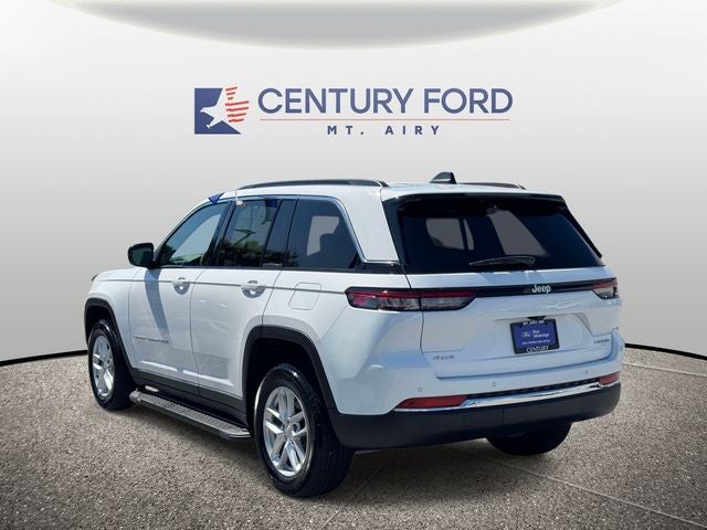 2024 Jeep Grand Cherokee Laredo X