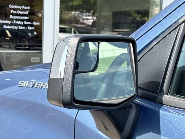 2024 Chevrolet Silverado 1500 LT LT1