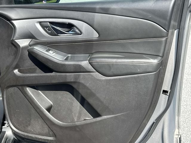2018 Chevrolet Traverse LT Cloth w/1LT