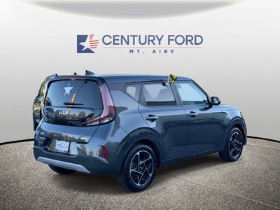 2023 Kia Soul EX